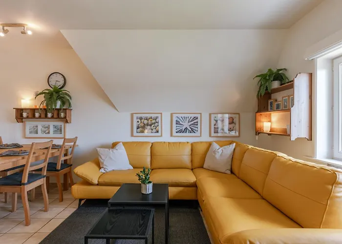 Huswell - Centrally Located Apartment In De Haan