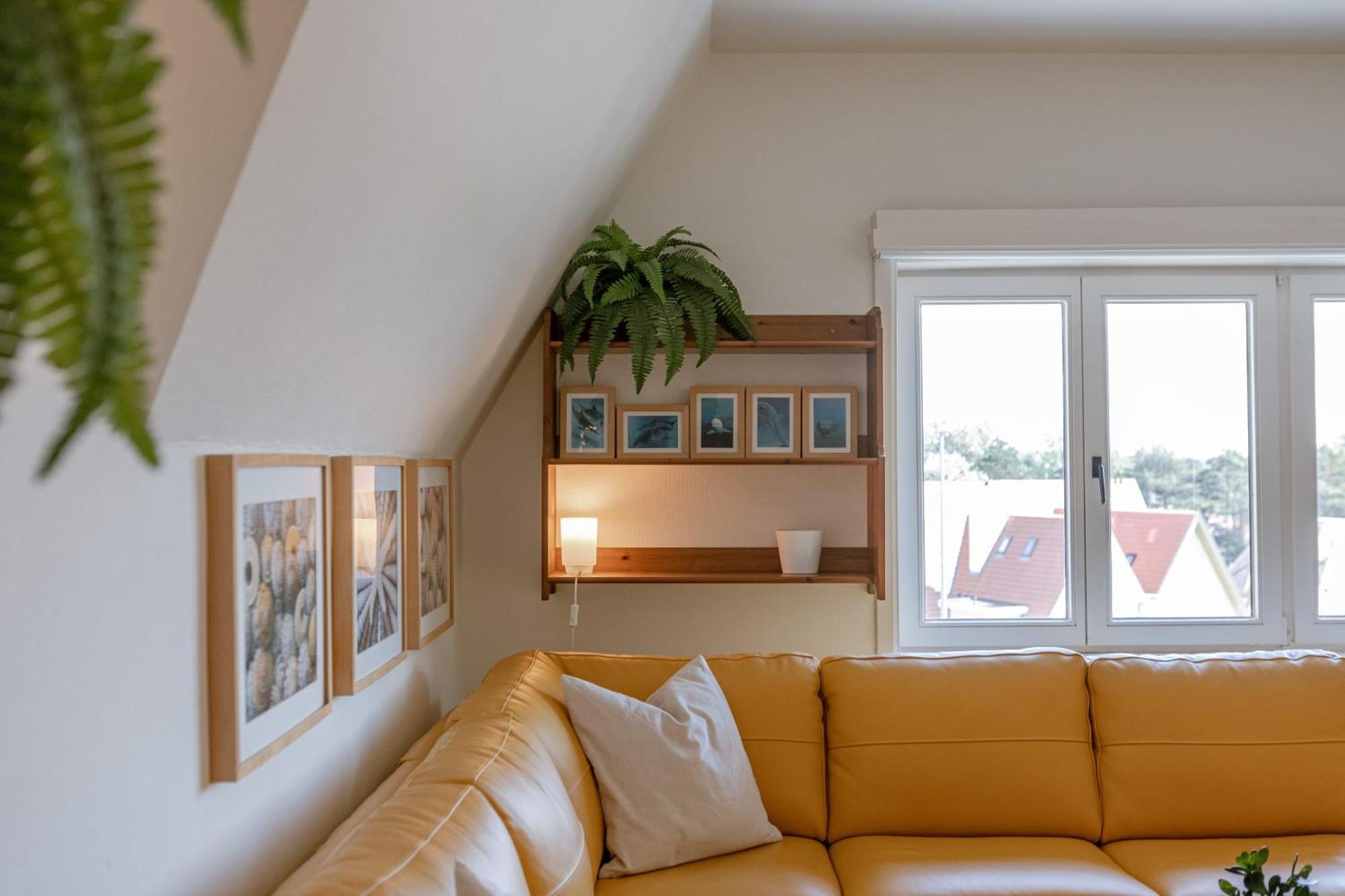 Huswell - Centrally Located In *